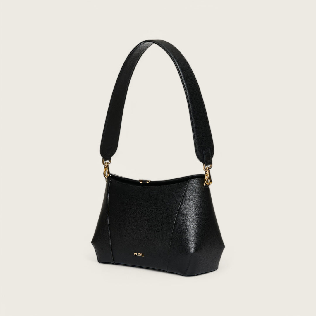 Le Classique Nº1 | Midnight Black - Shoulder Bag BY ECOVA. Sustainable Fashion available at Maison Alltrueist