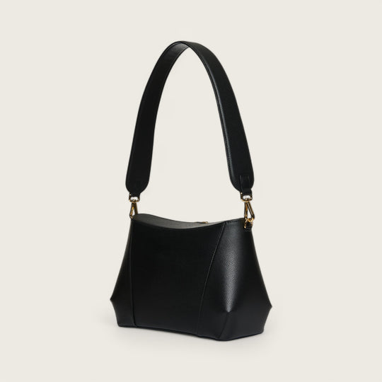 Le Classique Nº1 | Midnight Black - Shoulder Bag BY ECOVA. Sustainable Fashion available at Maison Alltrueist