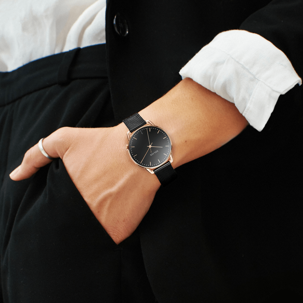 The Solar Curve Mini | Black Dial - Rose Gold Case