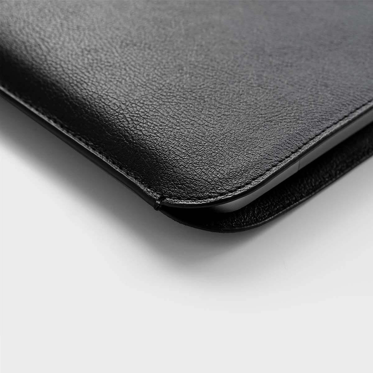 Vegan laptop clearance sleeve